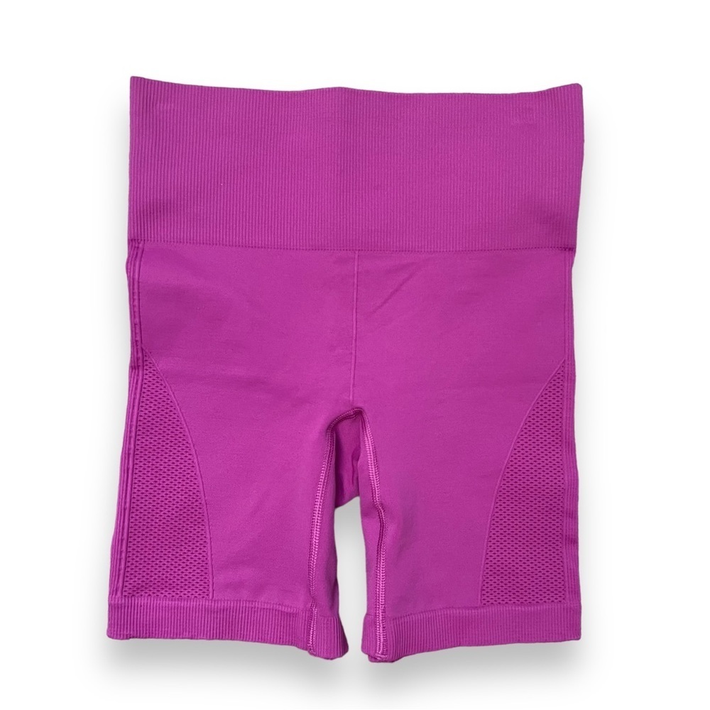 Lululemon Athletica Women's Athletic Shorts - Purple